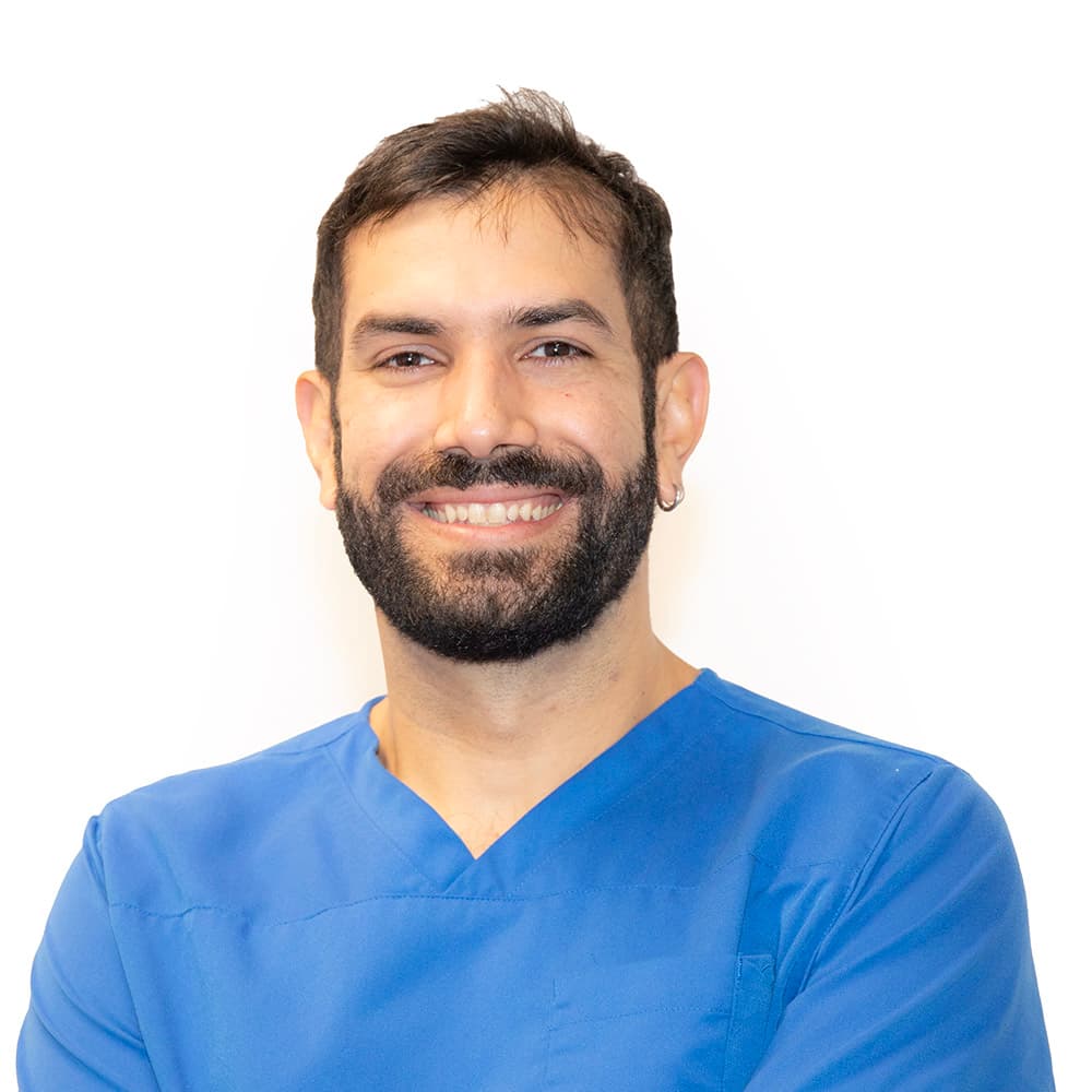 Dr Andres Garay